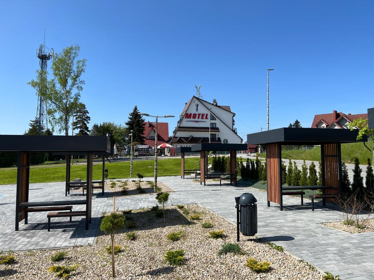 Motel Na Zbojeckiej Skawa Exteriör bild