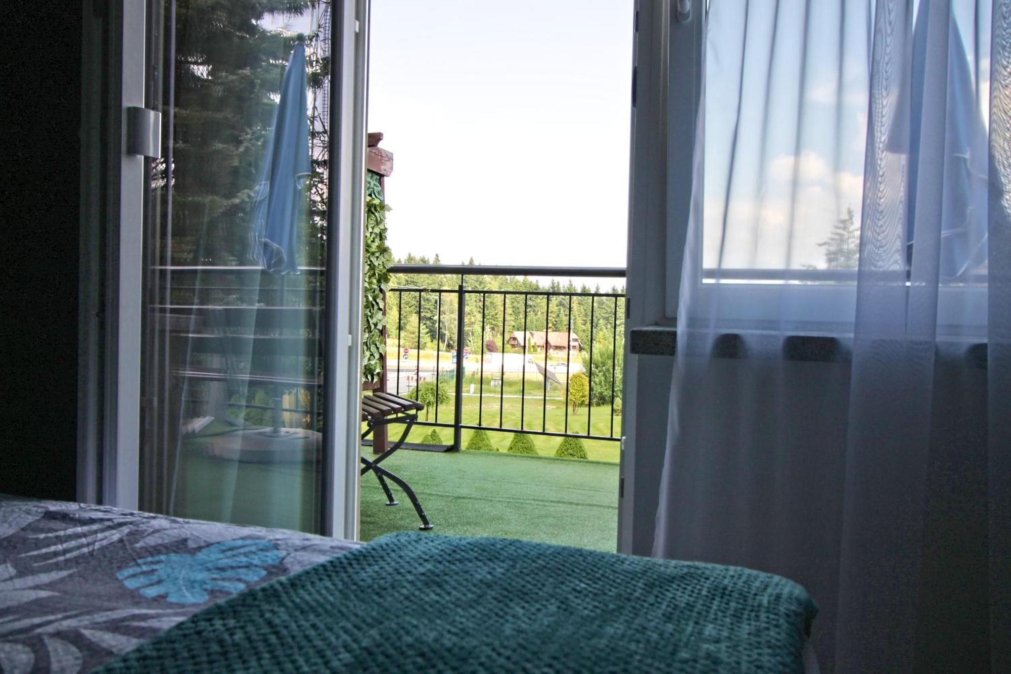 Motel Na Zbojeckiej Skawa Exteriör bild